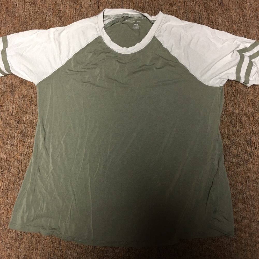 American Eagle T-Shirt